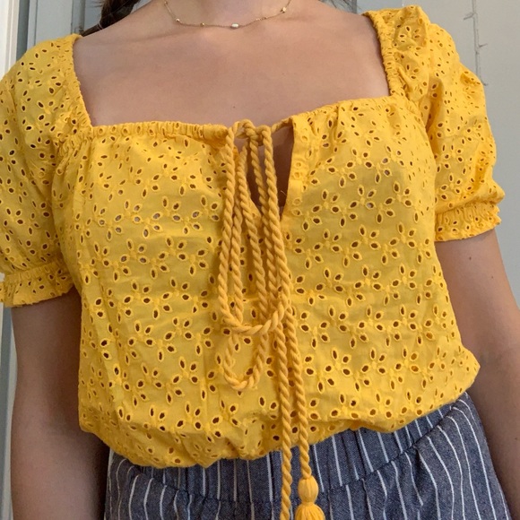 Missguided yellow top - Picture 2 of 2